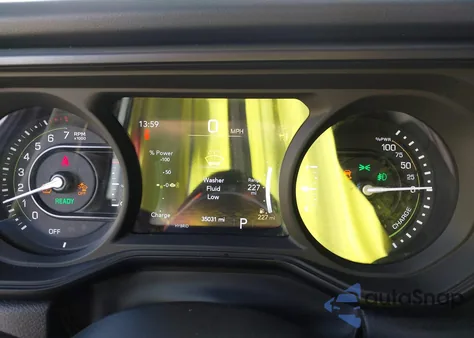 2024 Jeep Wrangler 4Xe Sahara 4Xe из США, поврежденный, VIN 1C4RJXP65RW145052